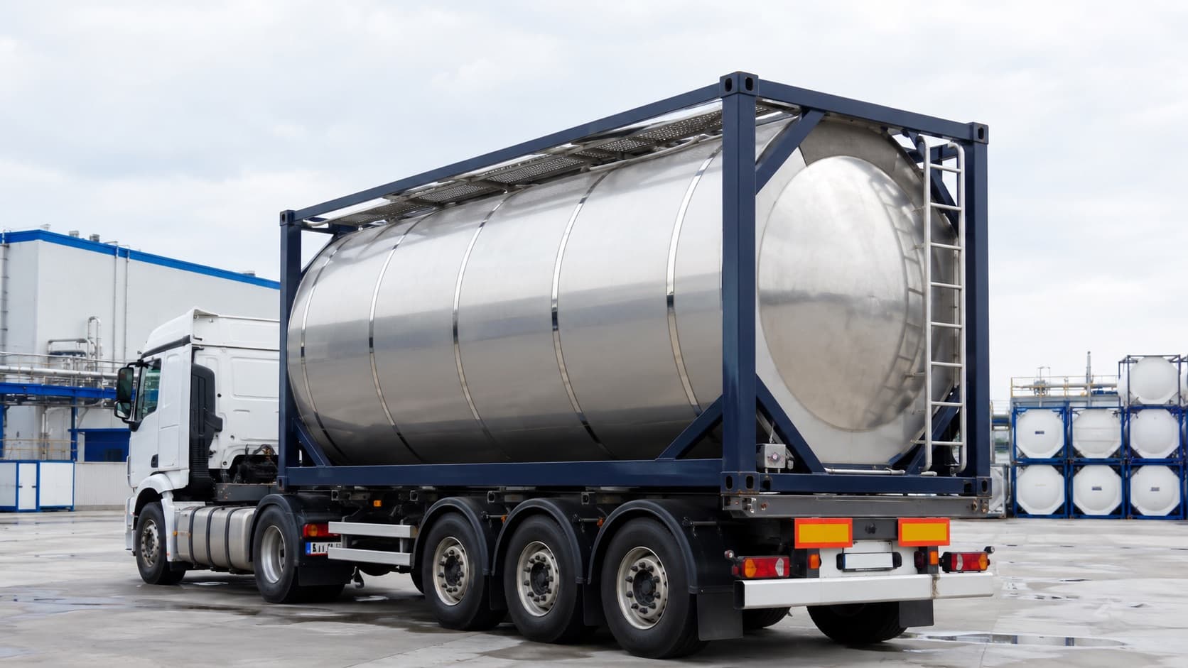 Citerne isotank inox sur châssis routier